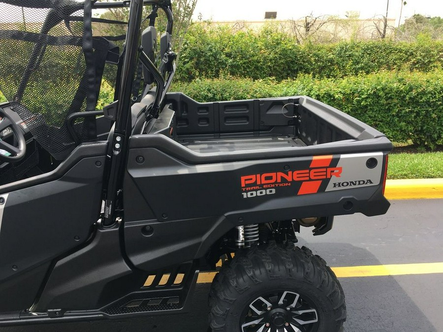 2023 Honda® Pioneer 1000 Trail