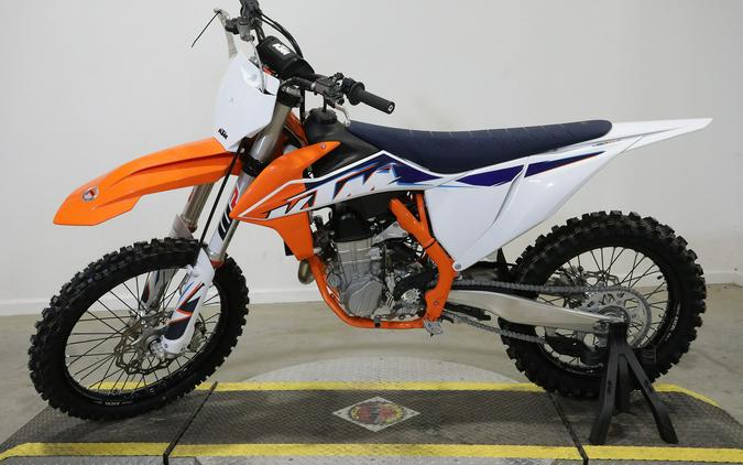 2022 KTM 450 SX-F