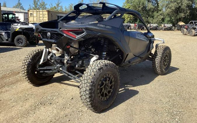 2024 Can-Am™ Maverick R X rs