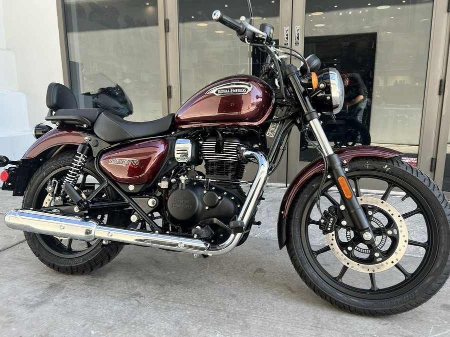 2023 Royal Enfield Meteor 350 Stellar Red