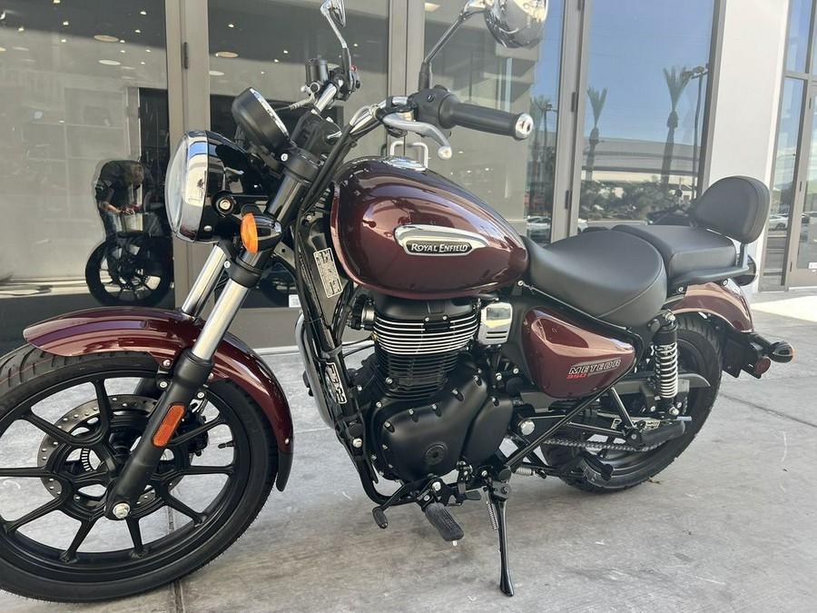 2023 Royal Enfield Meteor 350 Stellar Red