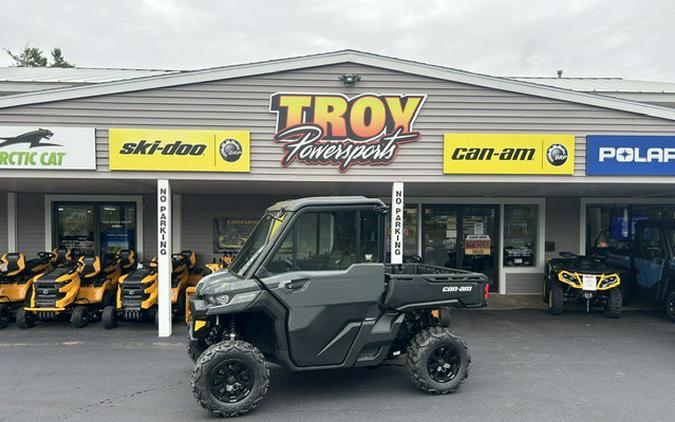 2027 Defender DPS CAB HD9 - Can-Am