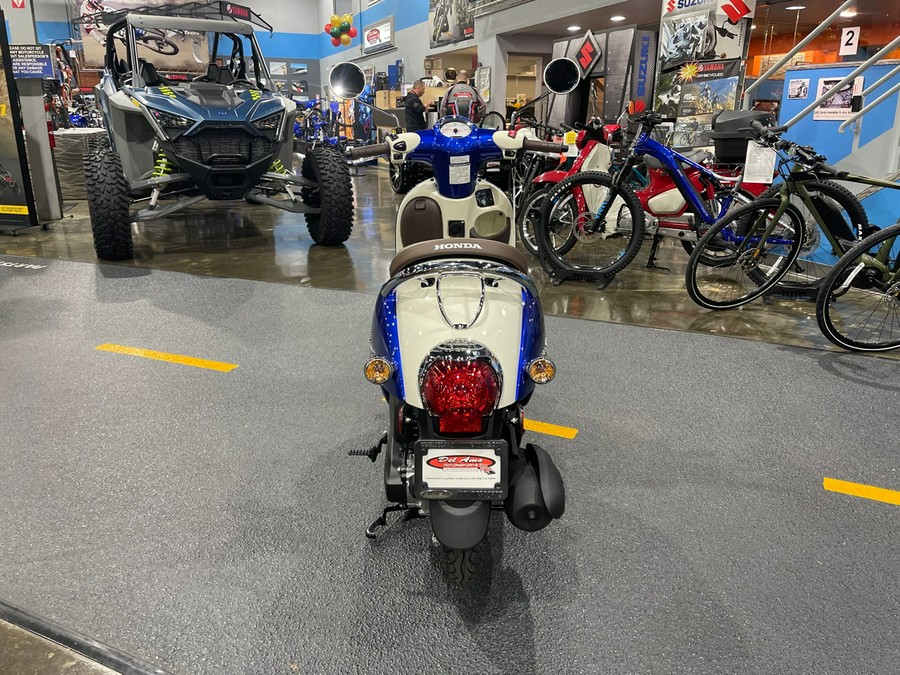 2023 HONDA METROPOLITAN