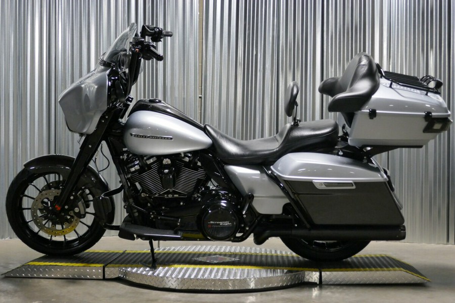 2019 Harley-Davidson Street Glide Special