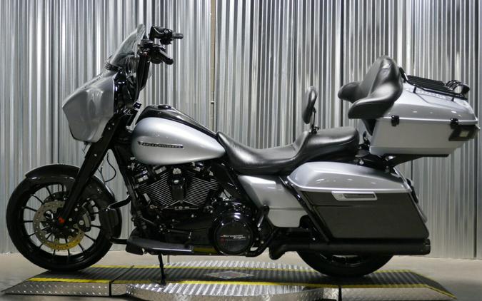 2019 Harley-Davidson Street Glide Special