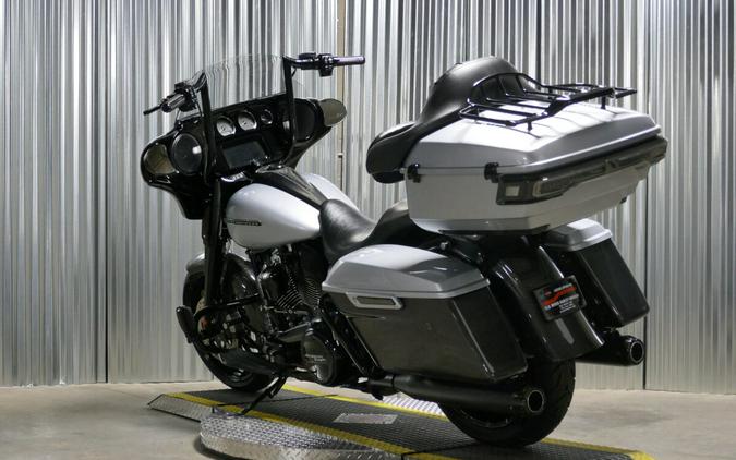 2019 Harley-Davidson Street Glide Special