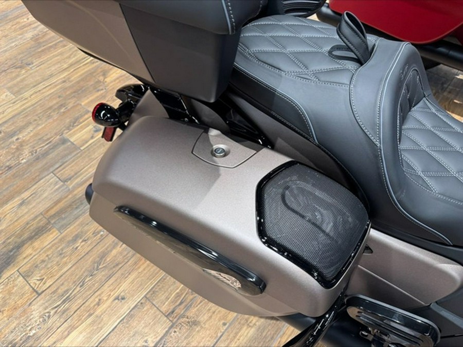 2025 Indian Roadmaster PowerPlus Dark Horse Nara Bronze Smok