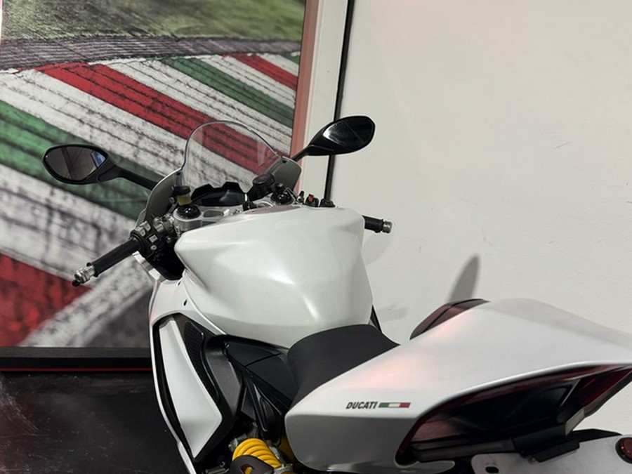 2021 Ducati Panigale V2 White Rosso Livery