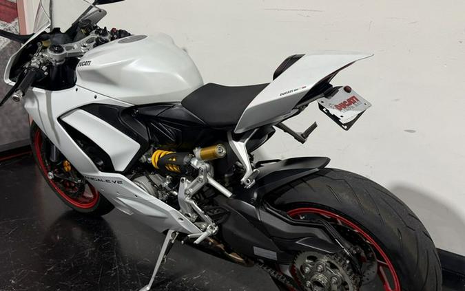 2021 Ducati Panigale V2 White Rosso Livery