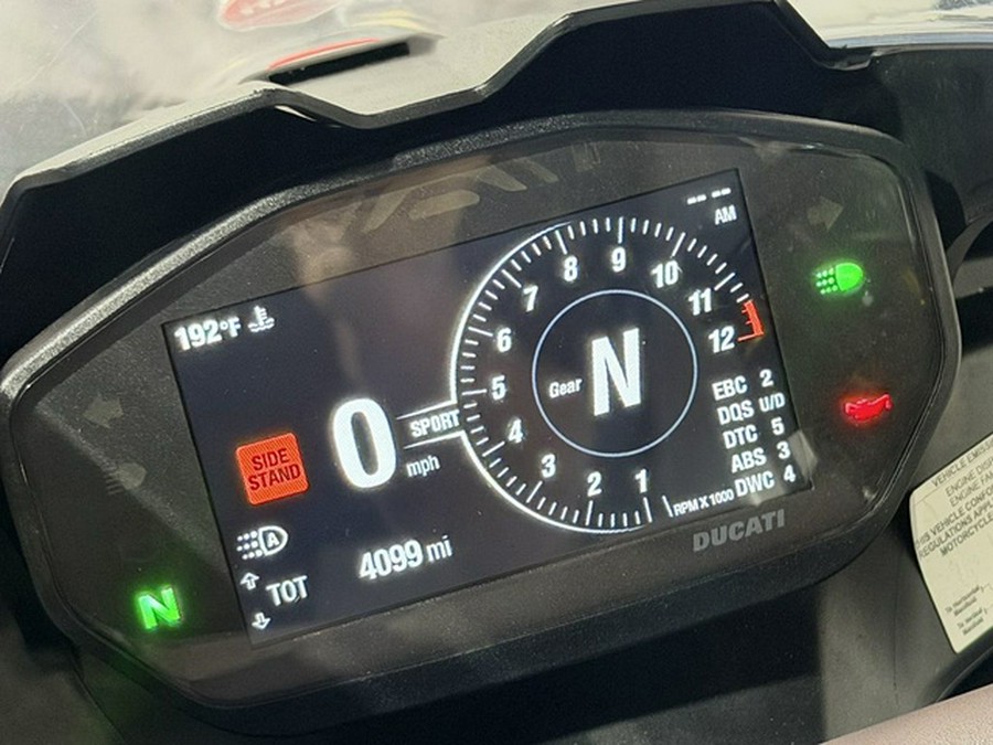 2021 Ducati Panigale V2 White Rosso Livery