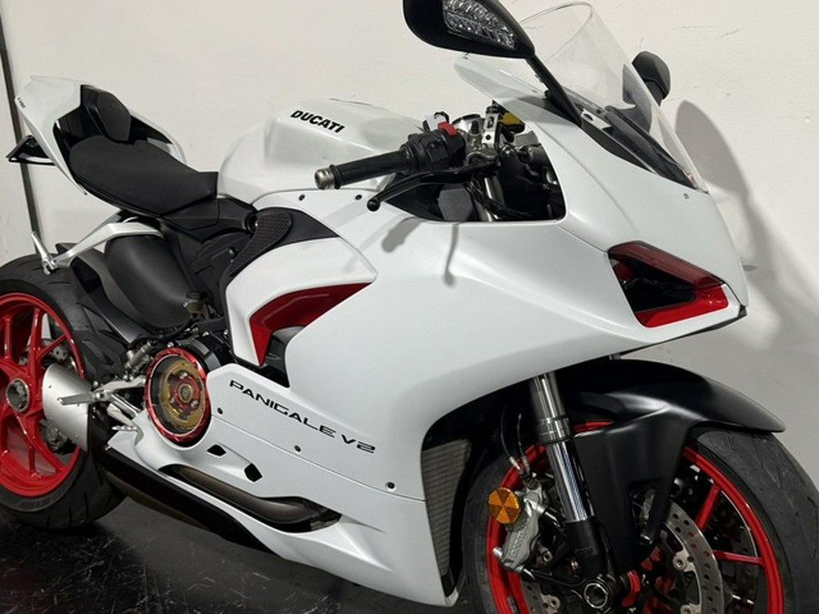 2021 Ducati Panigale V2 White Rosso Livery