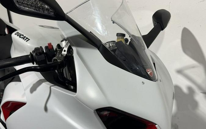 2021 Ducati Panigale V2 White Rosso Livery