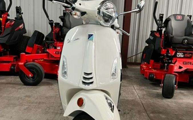 2022 Vespa Primavera 50