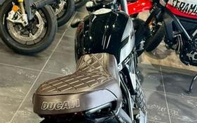 2017 Ducati Scrambler Sixty2 Shining Black