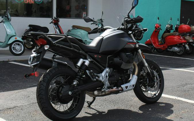 2023 Moto Guzzi V85 TT