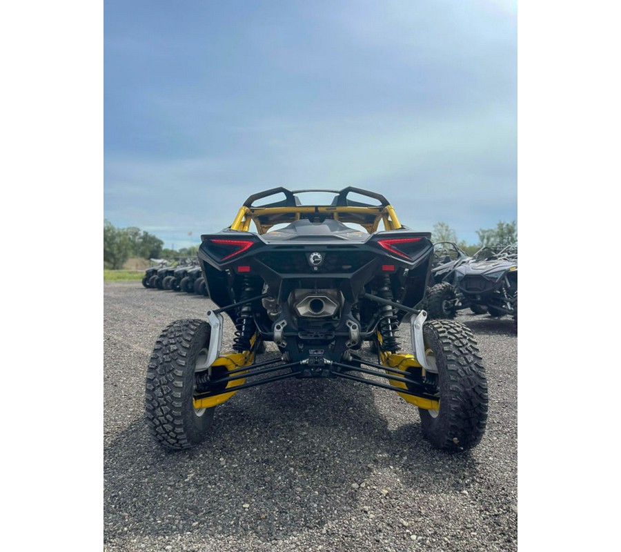 2024 Can-Am™ Maverick R X rs