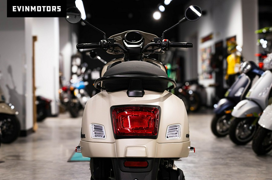 2025 Vespa GTV 310 BEIGE AVVOLGENTE US MY25