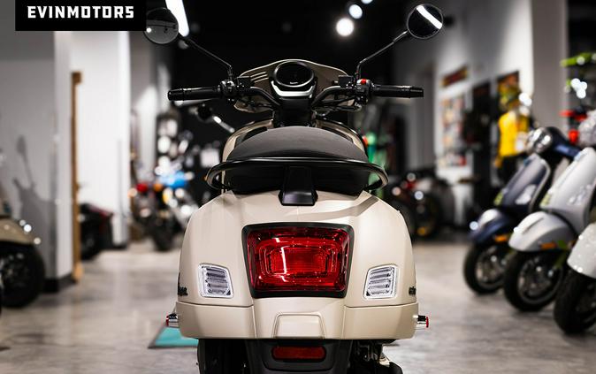 2025 Vespa GTV 310 BEIGE AVVOLGENTE US MY25