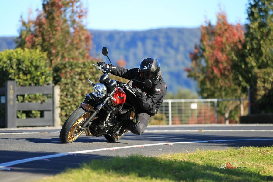 2022 KAWASAKI Z650 RS 50TH ANN - FA72905