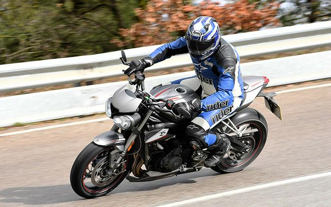 2021 TRIUMPH STREET TRIPLE RS 765 - FAE2938