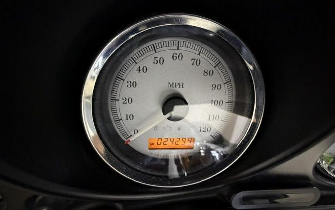 2012 Harley-Davidson® FLHX - Street Glide®