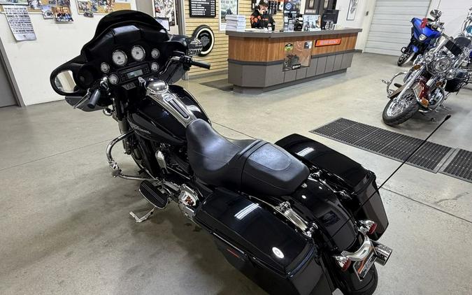 2012 Harley-Davidson® FLHX - Street Glide®