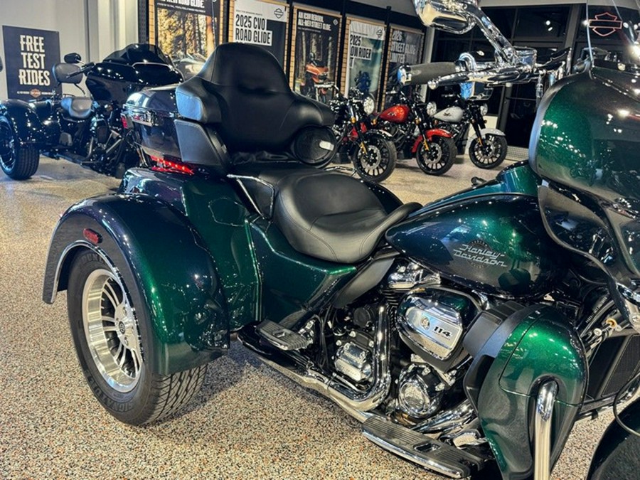2021 Harley-Davidson Trike FLHTCUTG - Tri Glide Ultra