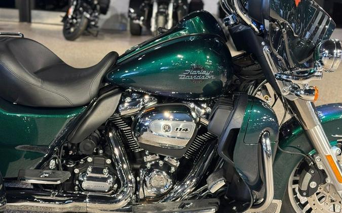 2021 Harley-Davidson Trike FLHTCUTG - Tri Glide Ultra