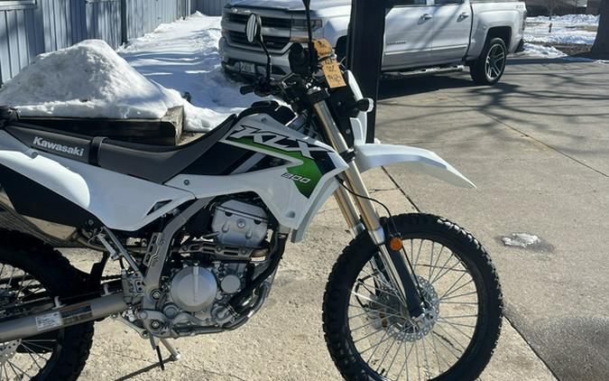 2026 Kawasaki KLX 300