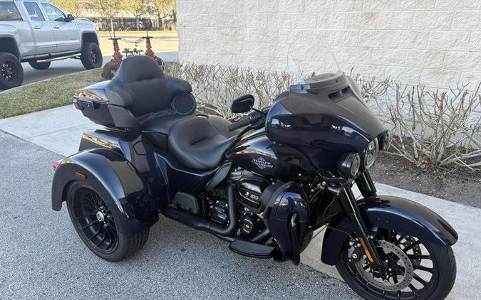 2025 Harley-Davidson® FLHTCUTG - Tri Glide® Ultra