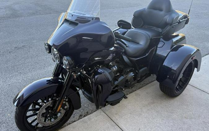 2025 Harley-Davidson® FLHTCUTG - Tri Glide® Ultra