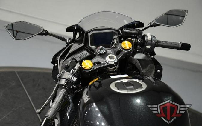 2025 Kawasaki NINJA® ZX™-4R ABS