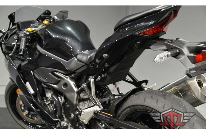 2025 Kawasaki NINJA® ZX™-4R ABS
