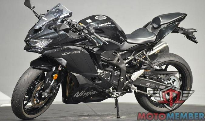 2025 Kawasaki NINJA® ZX™-4R ABS