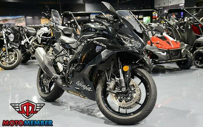 2025 Kawasaki NINJA® ZX™-4R ABS