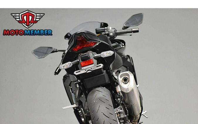 2025 Kawasaki NINJA® ZX™-4R ABS