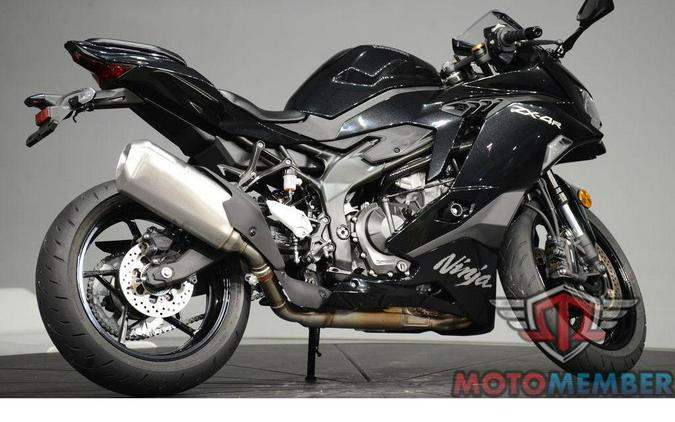 2025 Kawasaki NINJA® ZX™-4R ABS