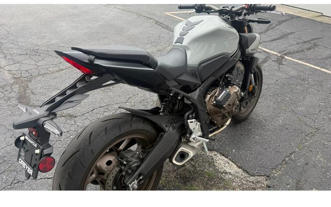 2024 CB650R - Honda
