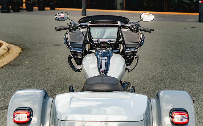 FLTRT 2026 Road Glide 3