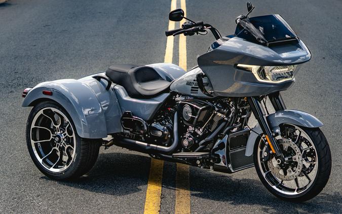 FLTRT 2026 Road Glide 3