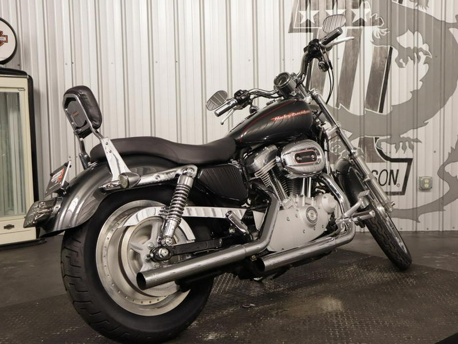 2007 Harley-Davidson® XL883C - Sportster® 883® Custom