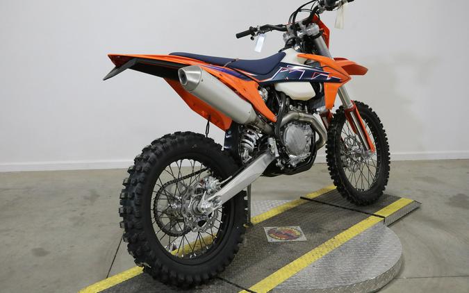 2022 KTM 500 XCF-W