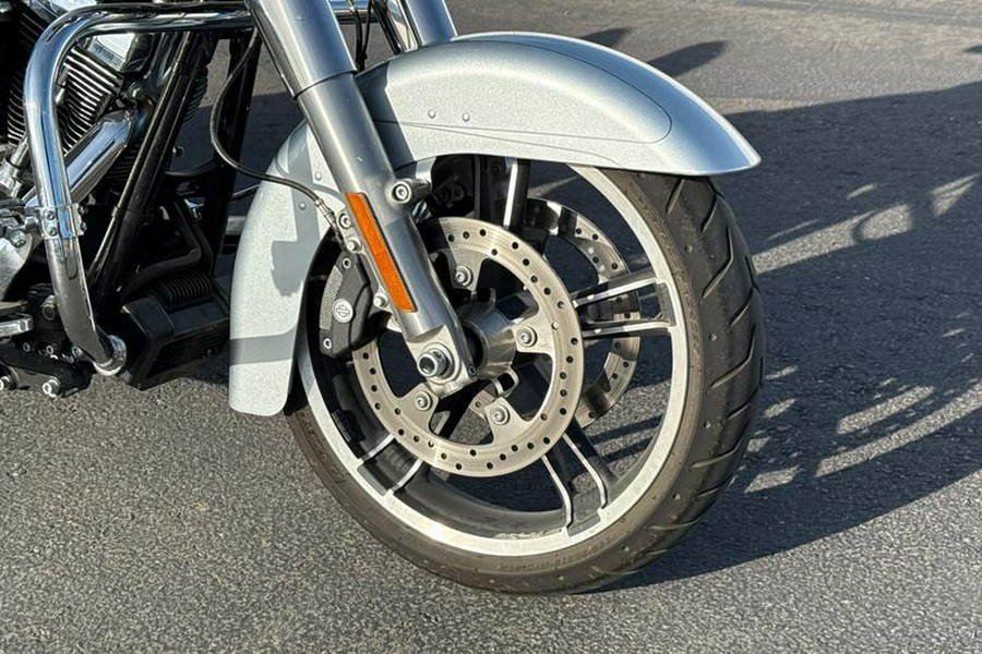 2015 Harley-Davidson® FLHXS - Street Glide® Special