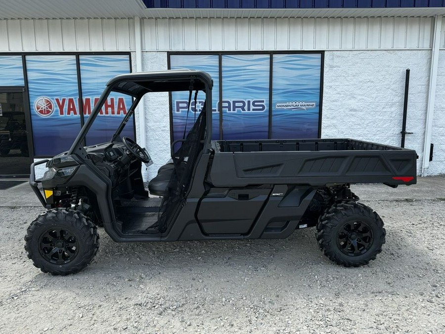 2024 Can-Am Defender XT HD10