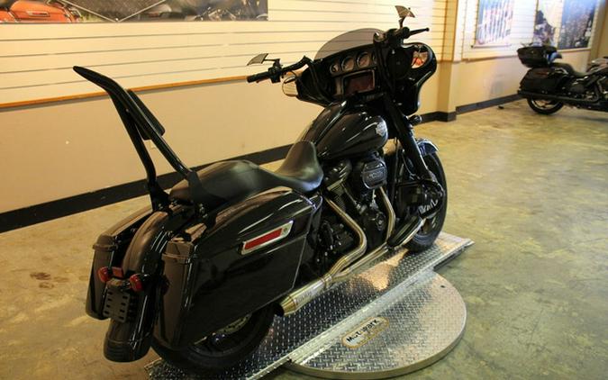 2022 Harley-Davidson FLHXS - Street Glide Special