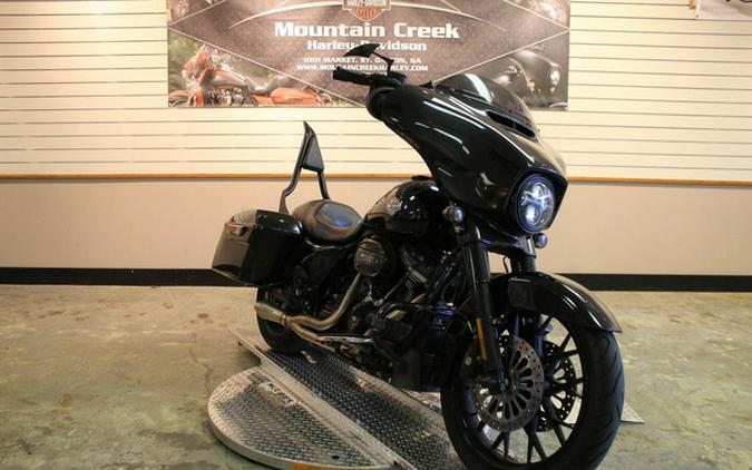 2022 Harley-Davidson FLHXS - Street Glide Special