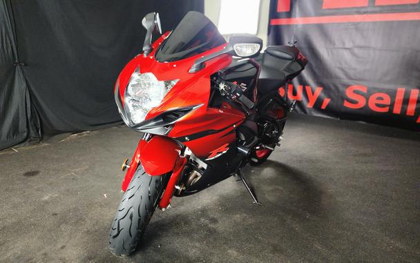 2022 SUZUKI GSX-R600 - F101196