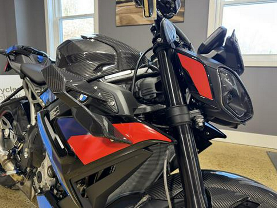 2026 BMW M 1000 R