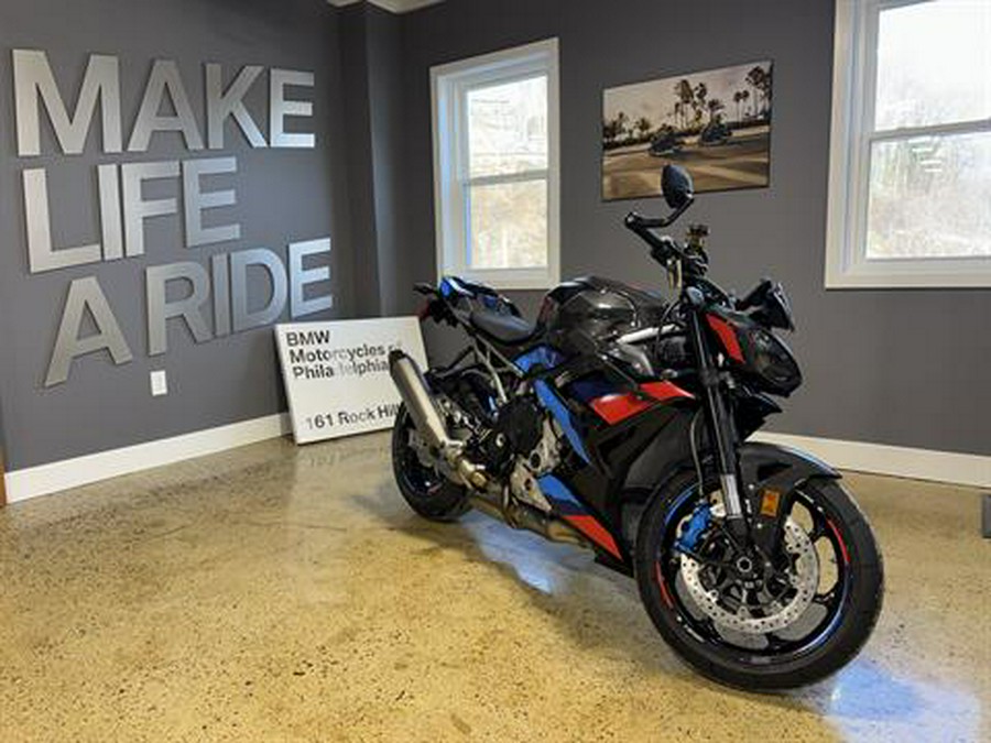 2026 BMW M 1000 R