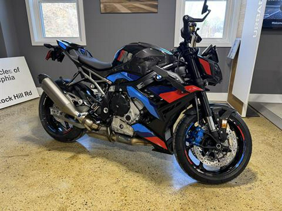 2026 BMW M 1000 R